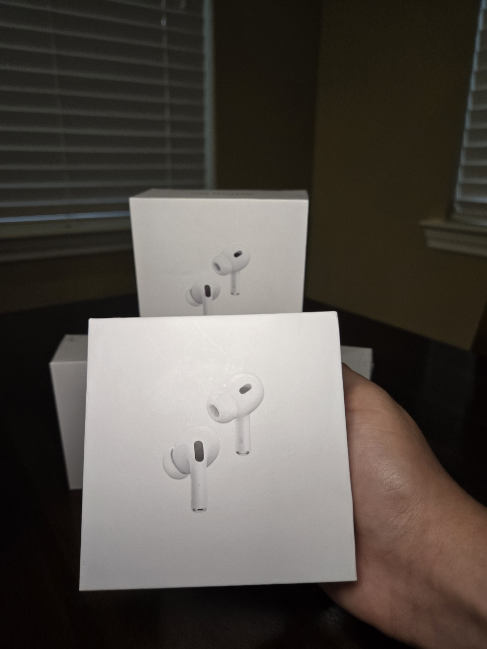 Wireless In-Ear Earbuds - White